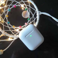 i80 Freedom Sound Wireless Earbuds